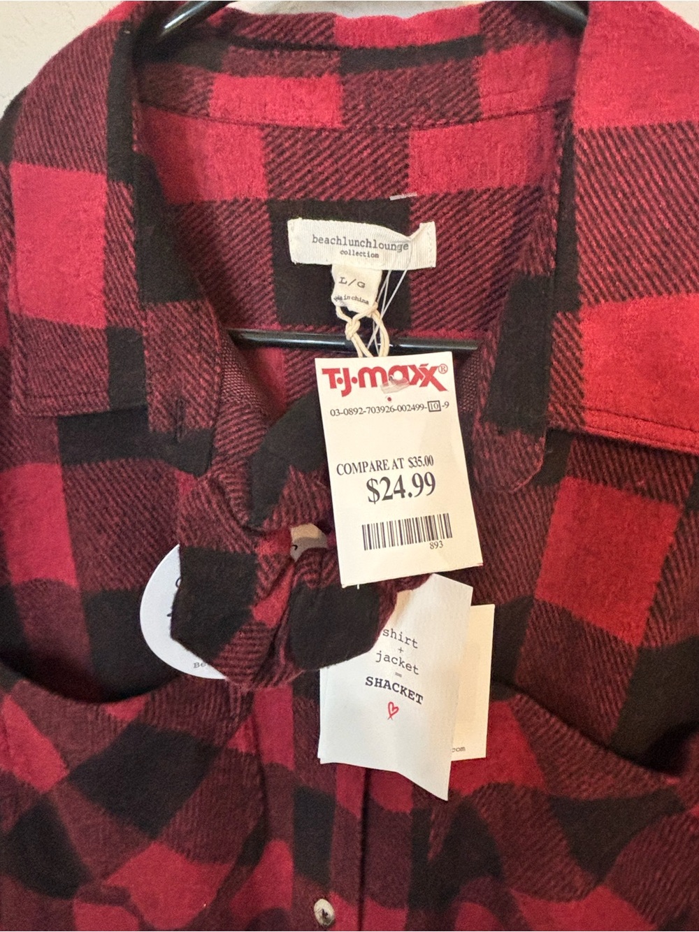 NWT - beachlunchlounge Red and Black Buffalo Plaid Shacket & scrunchie - L - Picture 2 of 3